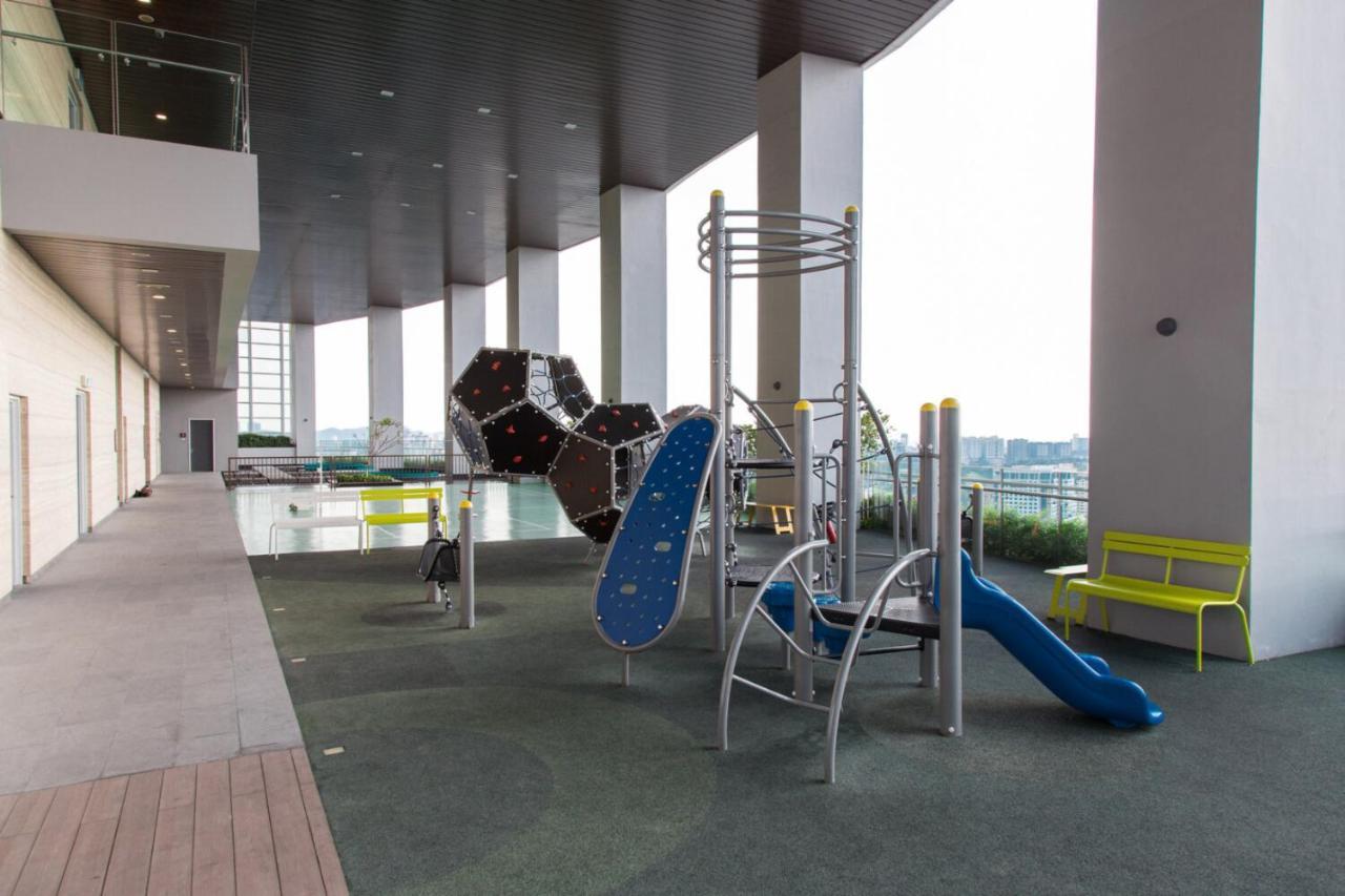The Azure Residences Kampong Baharu Sungai Way Exteriér fotografie